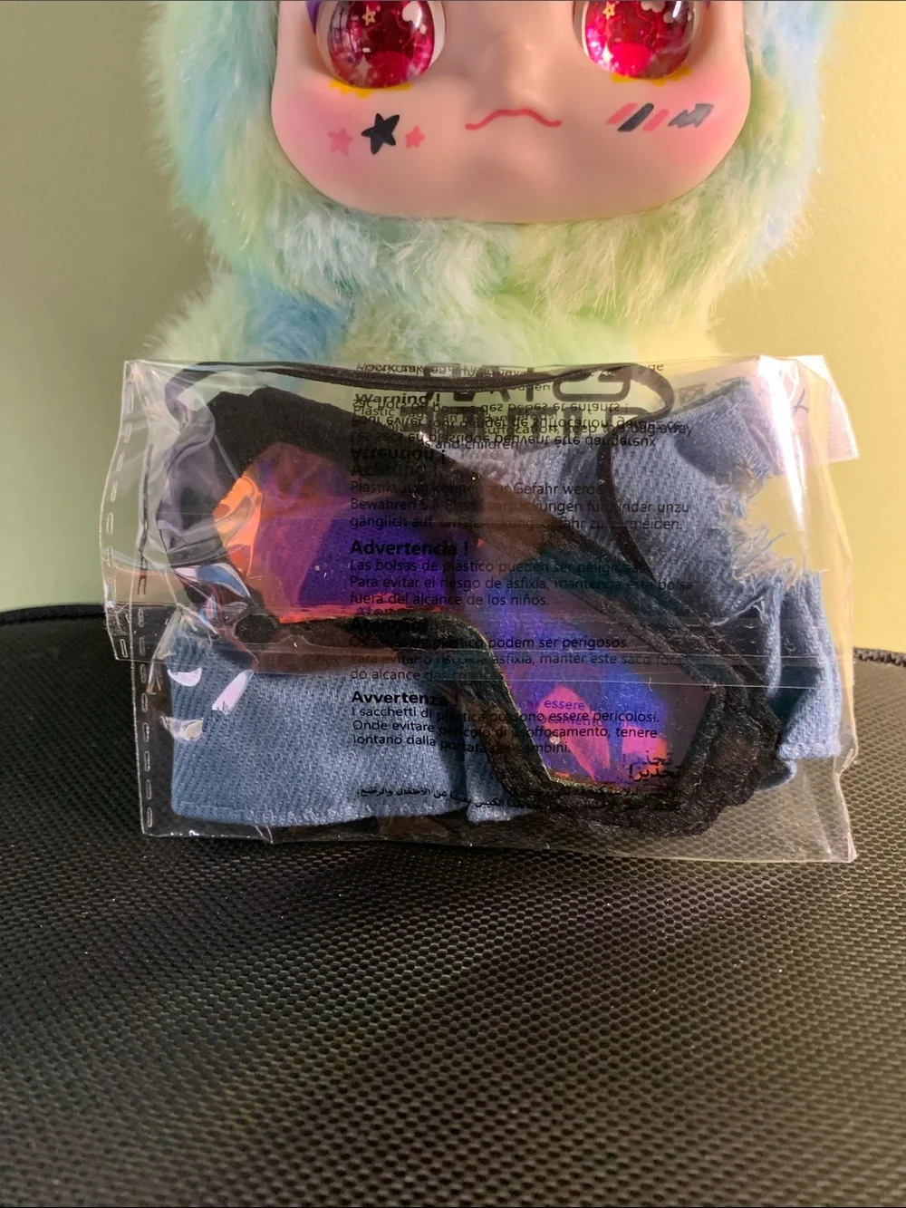 “Graffiti Marks” doll